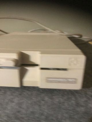 Commodore 1571 Disk Drive - for Repair or Parts 2