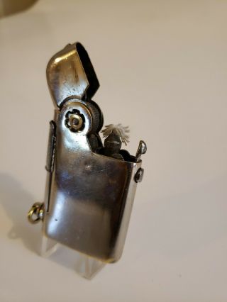 Vintage 1920s Dubsky Semi Automatic Lighter. 3