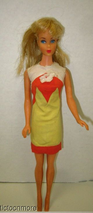 Vintage Mod Look Tnt Twist N Turn Blonde Barbie Doll 1160 W/ Tropicana Dress