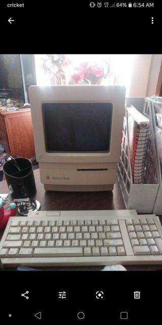 Vintage Apple Macintosh Desktop