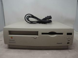 Apple Macintosh Performa 6214cd Computer Powers Up