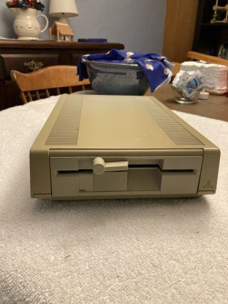 Atari Xf551 5.  25 " External Double Density Floppy Disk Drive