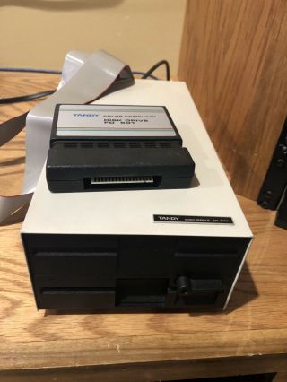 Tandy Fd - 501 Disk System For The Tandy Coco