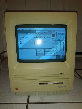 Macintosh Se Model M5011; 2 Meg Ram; No Hd; Turns On;