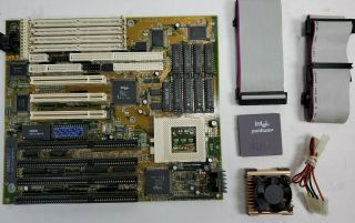 Mb - 8500 - Tec Pentium Motherboard - W / Pentium Cpu Vintage