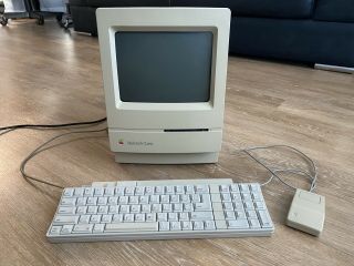 Apple Macintosh Classic M0420 Computer 1990 Vintage