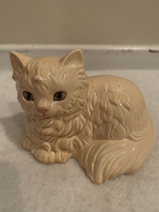 Goebel Blond Persian Cat Porcelain Figurine Laying Down 3103409 Vintage & Rare