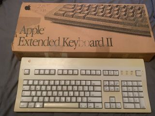 Vintage Apple Extended Keyboard Ii / 2 With Box - 1991