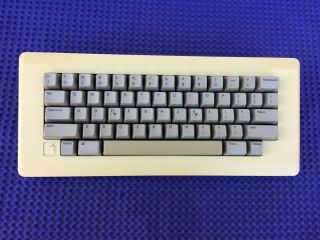 Vintage M0110 Macintosh 1984 128 512 Mac Keyboard All Keys