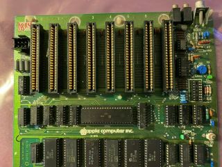 Apple II Plus Motherboard 820 - 0044 - 01, 2