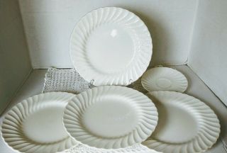 4 Sheffield Bone White Swirl Dinner Plates Usa Ironstone Vintage