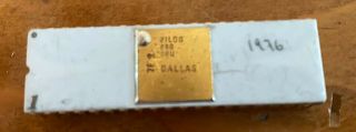 Zilog Dallas Z80 Cpu White/gold Ceramic Computer Ic Chip