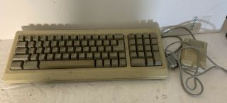Vintage Apple Macintosh Computer Keyboard Usa M0110a & Apple A2m2070 Mouse Iie