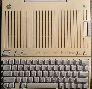 Vintage Apple Iic Computer With Power Supply And Adtpro Serial Cable