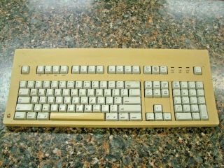 Vintage Apple Macintosh Model: M0115 Extended Keyboard