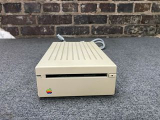 Apple Computer 3.  5 " External Floppy Disk Drive Model A9m0106