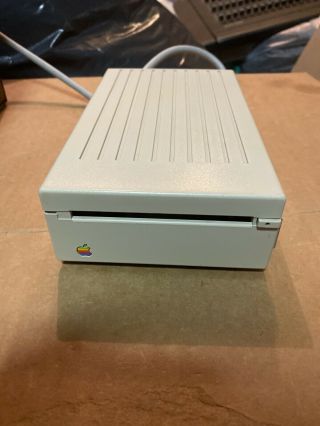 Apple 3.  5 Floppy Disk Drive 1988 Macintosh Se Vintage Computer