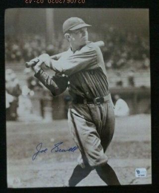 Rare Vintage 8x10 Photo Signed By " Joe Sewell " York Yankees