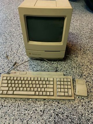Apple Macintosh Classic Model No M0420 Vintage