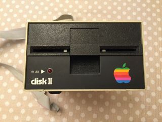 Apple Ii Plus & Apple Iie Disk Ii 5.  25 Floppy Disk Drive &
