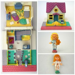 Vintage Bluebird Toys Polly Pocket Cozy Cottage Complete 2 Dolls 1993 Pollyville