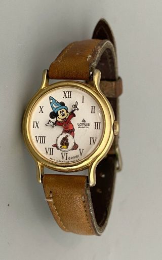 Vintage Disney Lorus Quartz Mickey Mouse Watch