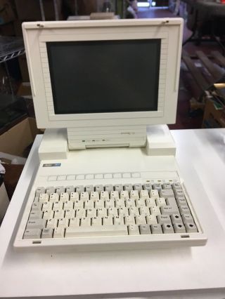 Vintage Agi Laptop Computer Model 3602a 286/12 With Case