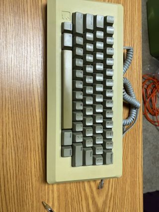 Vintage Apple Macintosh Mac Plus Keyboard M0110