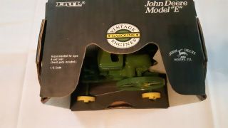 ERTL Hit Miss Gas Engine - John Deere Model E - 1/6 Scale Die Cast Toy Vintage 2
