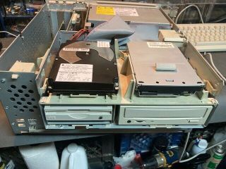Apple Power Macintosh G3 Desktop 266mhz 384MB RAM 1GB hard drive M3979 3