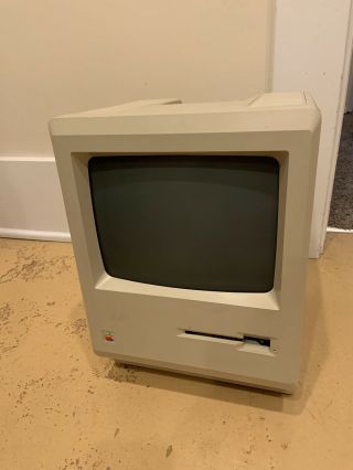 Vintage Apple Macintosh 512k Model M0001e,