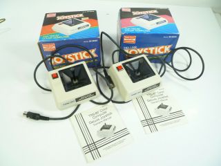 2 Radio Shack Deluxe Joysticks 26 - 3012b Tandy Box