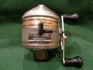 Vintage Zebco One Classic Feather Touch Reel Push Button Fishing Cast Control