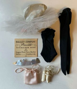 Vintage & 1960s Barbie - 989 Ballerina Outfit & Accessories - Mattel