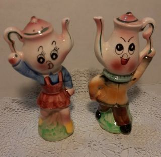 Vintage Japan Teapot Mr.  And Mrs.  Salt And Pepper Shakers - Cork Stoppers