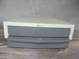 Vintage Apple Macintosh Model M7779 Duo Dock