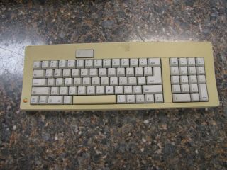Vintage Apple Computer M0116 Keyboard Macintosh - Made In Usa - Great