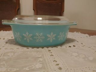 Vintage Pyrex Turquoise White Snowflakes 043 1 1/2 Qtcasserole Dish No 28