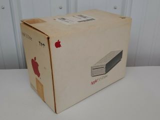 Vintage Apple Computers 3.  5 Floppy Disk Drive Model A9M0106 2