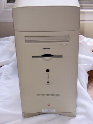 Apple Power Macintosh 6500/250 -