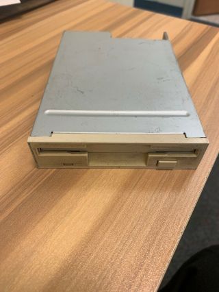 Ye Data Yd - 702d - 6037d A Floppy Drive