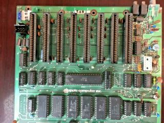 Apple II Plus Motherboard 820 - 0044 - D, 2