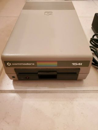Commodore 64 VIC - 20 1541 5 - 1/4 