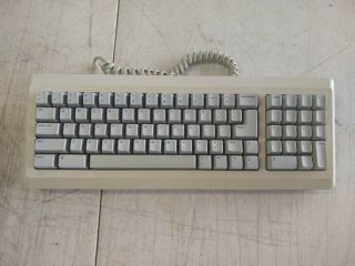 Vintage Apple Computer Macintosh Mac Plus M0110a Keyboard With Cable Cord