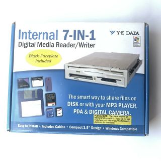 2002 Ye Data Yd - 8v03 Digital Media Reader 3.  5 " Floppy Disk 1.  44 Mb 7 - In - 1 Drive
