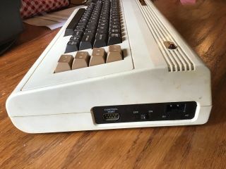 Vintage Commodore VIC - 20 Personal Computer VIC20 1st Version 2
