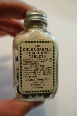 Vintage Nos Pharmacy/apothecary Chlorophyll Compound Tablets Bottle,  Box,  Insert