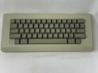 1984 Apple Macintosh Keyboard Model M0110 Fast