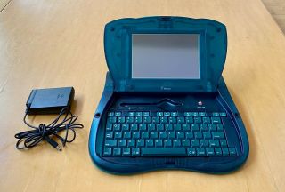 Apple Newton Emate 300 With Power Cord (well Cared For In Very)