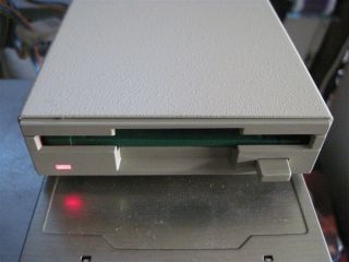 Commodore Amiga 3.  5 " Floppy Drive For The 500 600 1000 1200 2000 2500 3000 4000